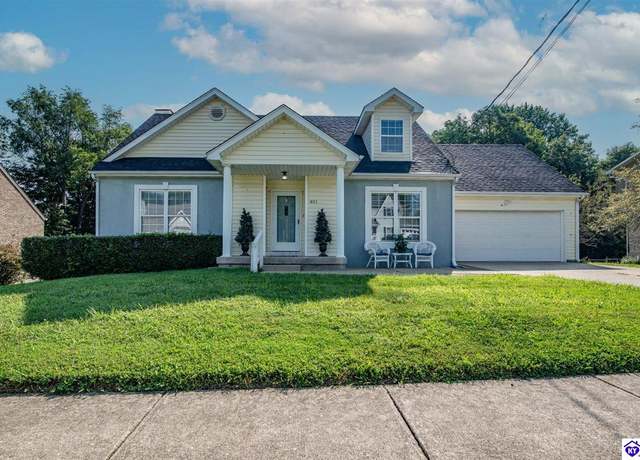 Property at 1805 Lakewood Dr, Elizabethtown, KY 42701, 3 beds, 2.5 baths