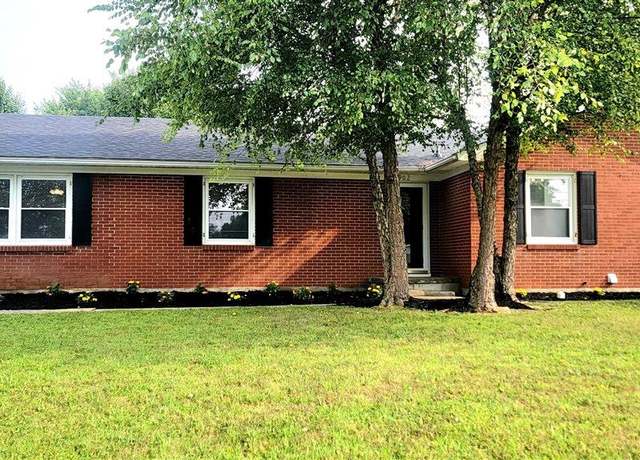 Property at 902 Indian Hills Dr, Elizabethtown, KY 42701, 4 beds, 2 baths