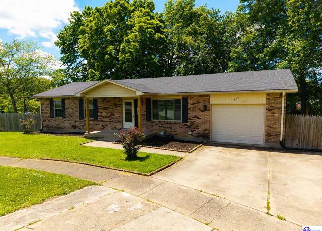 Property at 806 Yates Dr, Radcliff, KY 40160, 3 beds, 2 baths