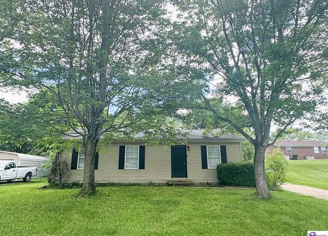 Property at 111 Norwood Dr, Elizabethtown, KY 42701, 3 beds, 2 baths
