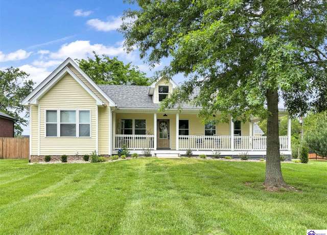 Property at 571 Roundtop Rd, Elizabethtown, KY 42701, 3 beds, 2 baths