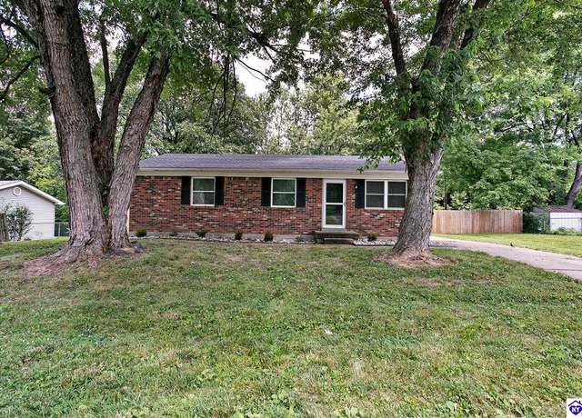Property at 1045 Greenway Dr, Elizabethtown, KY 42701, 3 beds, 1.5 baths