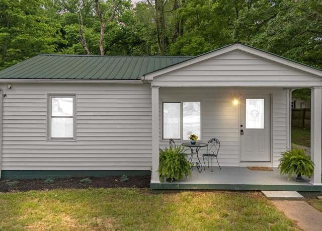 Property at 124 New St, Horse Cave, KY 42749, 2 beds, 1 bath
