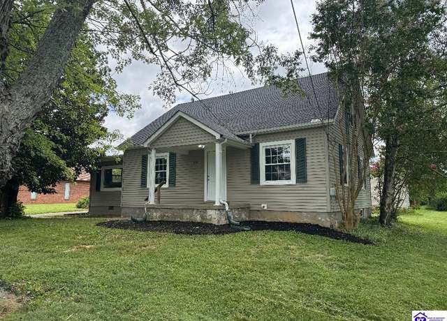 Property at 218 W Vine St, Radcliff, KY 40160, 4 beds, 2 baths