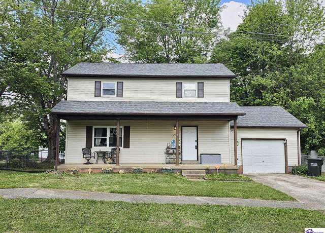 Property at 2630 Lake Road North Rd, Radcliff, KY 40160, 3 beds, 2.5 baths