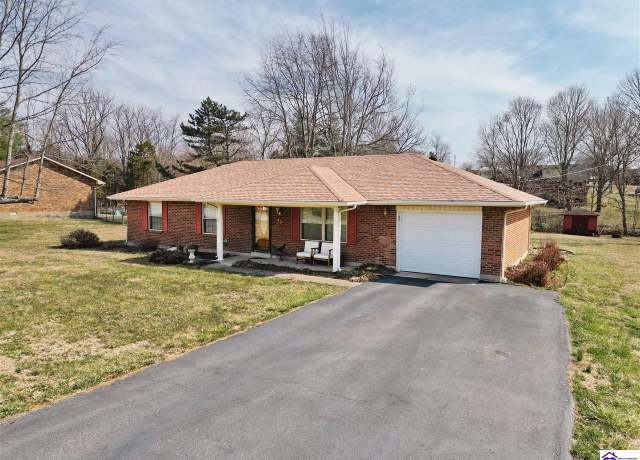 Property at 46 Canonero Ct, Elizabethtown, KY 42701, 3 beds, 2 baths