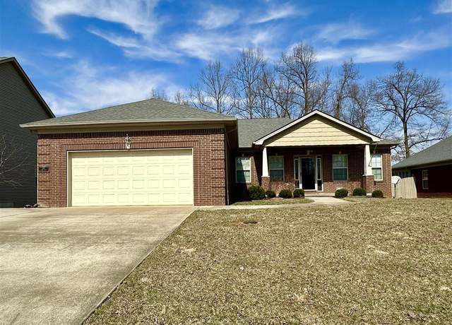 Property at 202 Sangria Dr, Vine Grove, KY 40175, 4 beds, 3 baths