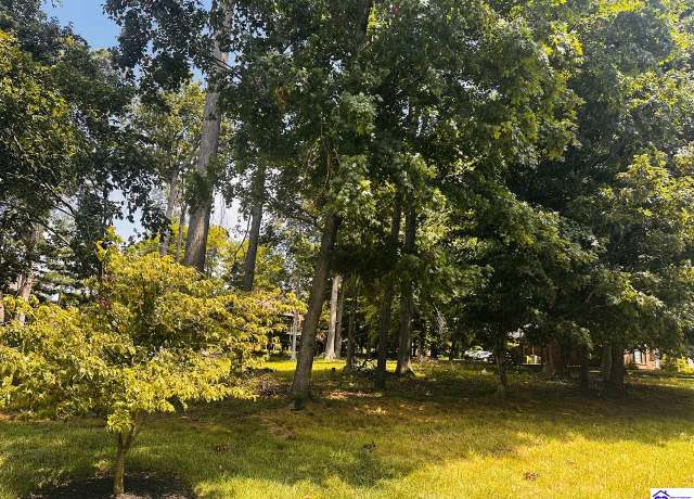 Property at 714 Foxfire Rd, Elizabethtown, KY 42701