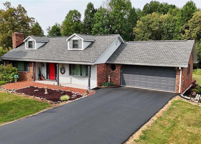 Property at 815 Roundtop Rd, Elizabethtown, KY 42701, 3 beds, 2 baths