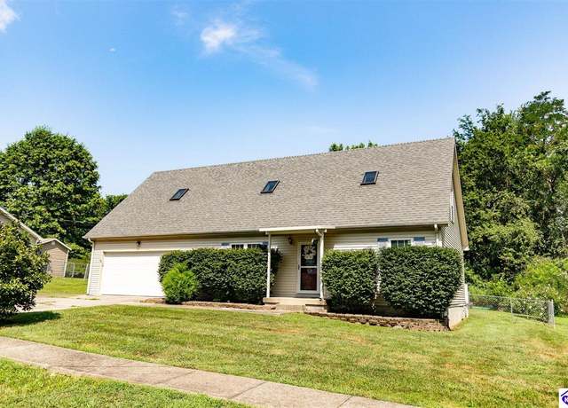 Property at 217 Scarlet Ave, Radcliff, KY 40160, 3 beds, 2.5 baths