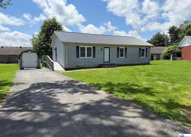 Property at 214 Greenbriar Ct, Campbellsville, KY 42718, 3 beds, 1 bath