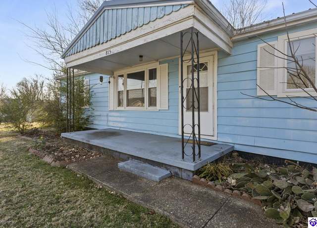 Property at 815 Lacy Dr, Hopkinsville, KY 42240, 2 beds, 1 bath