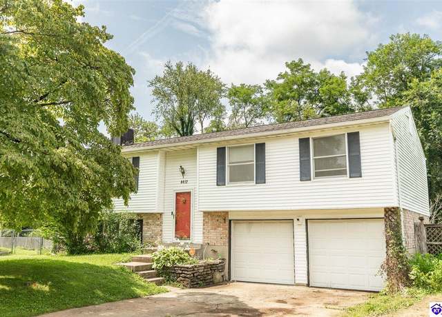 Property at 4412 Sussex Ct, Louisville, KY 40241, 3 beds, 2.5 baths