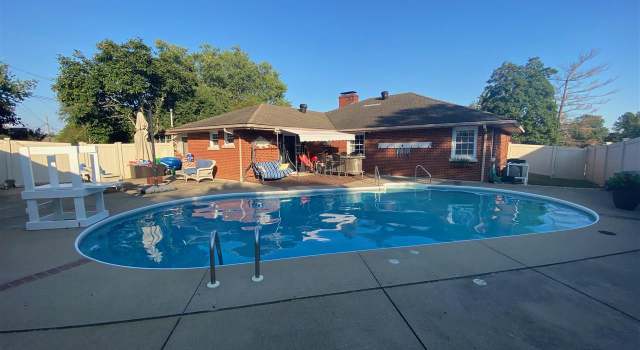 Photo of 201 Shreve Dr, Campbellsville, KY 42718