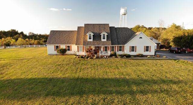 Photo of 284 Meadow Lake Ln, Hardinsburg, KY 40143