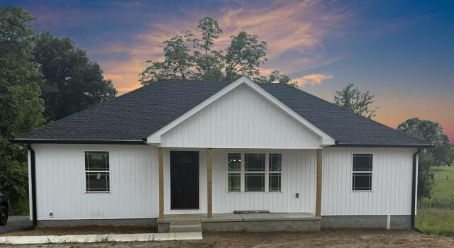 Photo of 741 W Rhudes Creek Rd, Glendale, KY 42740