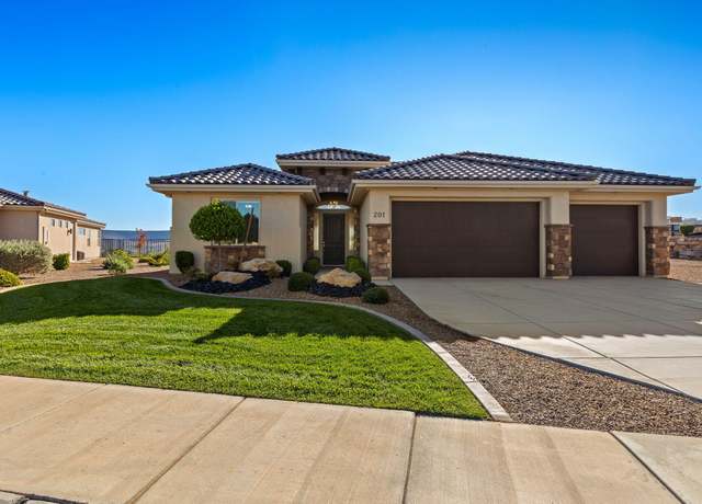 Property at 201 S Maggiore Dr, St George, UT 84770, 3 beds, 3 baths