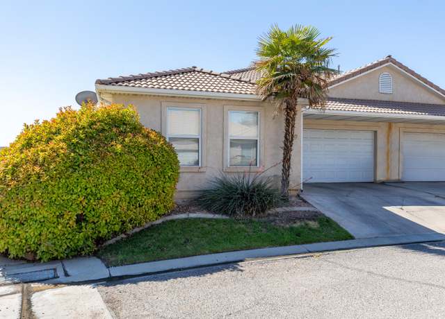 Property at 2056 E Middleton Dr #19, St George, UT 84770, 4 beds, 3 baths