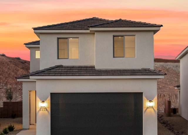 Property at 1455 E White Desert Dr, St George, UT 84790, 3 beds, 3 baths