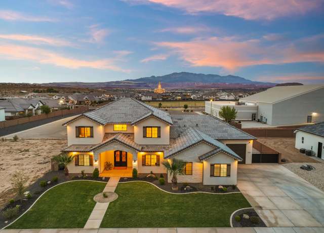 Property at 3103 E 2080 S, St George, UT 84790, 5 beds, 4 baths