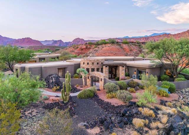 Property at 2524 N Chaco Trl, St George, UT 84770, 3 beds, 3 baths