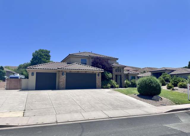 Property at 2313 S Last Chance Dr, Washington, UT 84780, 5 beds, 3 baths