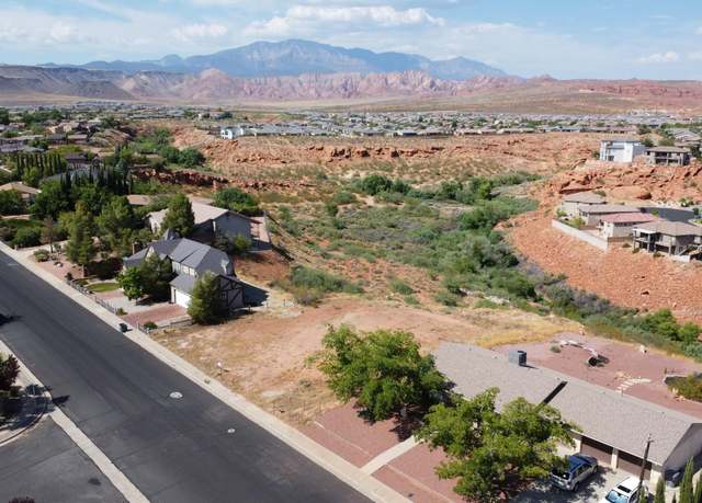Property at 446 N Quail Ridge Dr, Washington, UT 84780