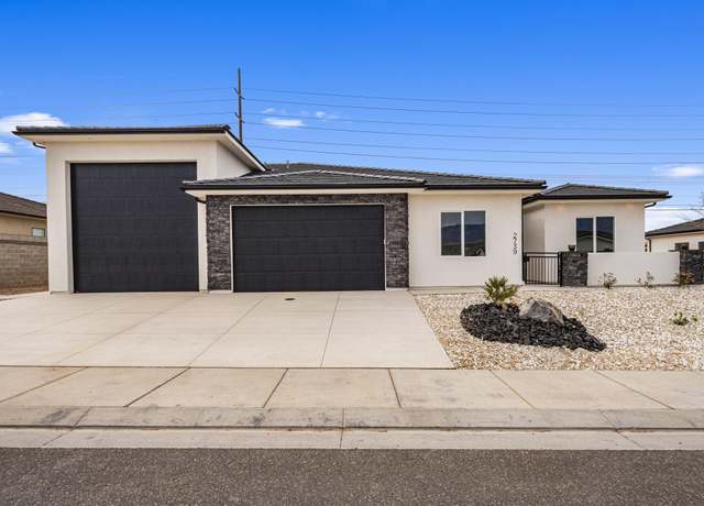 Property at 2739 W 625 N, Hurricane, UT 84737, 4 beds, 4 baths