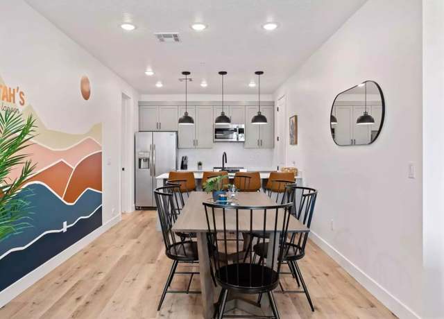 Property at 710 W Akoya Pearl Rd #74, St George, UT 84790, 3 beds, 4 baths