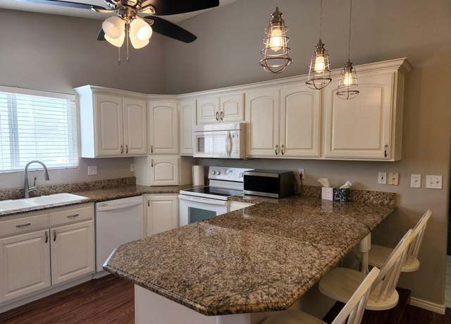 Property at 504 E Telegraph St #72, Washington, UT 84780, 2 beds, 2 baths