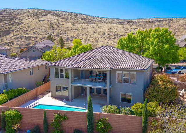 Property at 631 E Price Hills Dr, St George, UT 84790, 7 beds, 4 baths