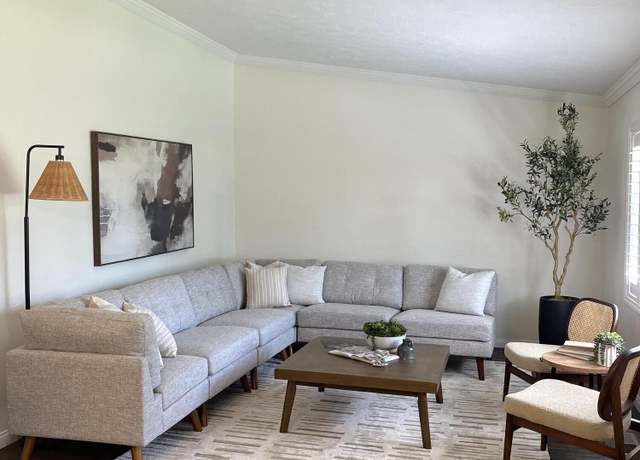 Property at 524 S 200 St E #3, St George, UT 84770, 3 beds, 2 baths
