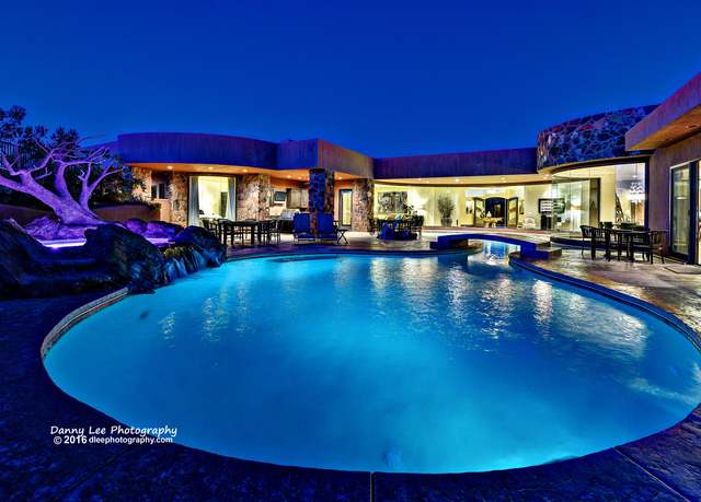 Property at 2643 N Chaco Trl, St George, UT 84770, 5 beds, 7 baths