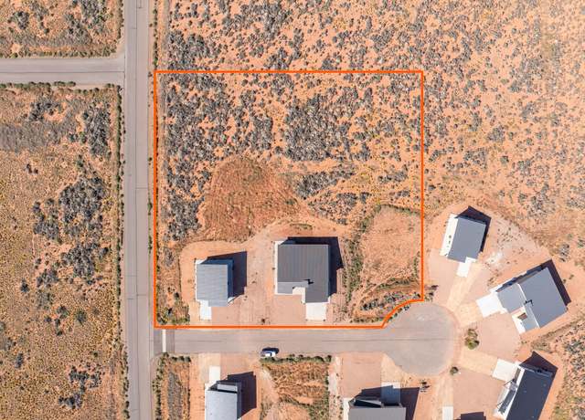 Property at 4372/4370 Colt Cir, Kanab, UT 84741, 5 beds, 4 baths