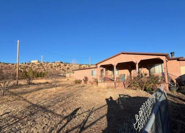 Property at 1858 N Cartland DR Dr, Apple Valley, UT 84737, 4 beds, 3 baths