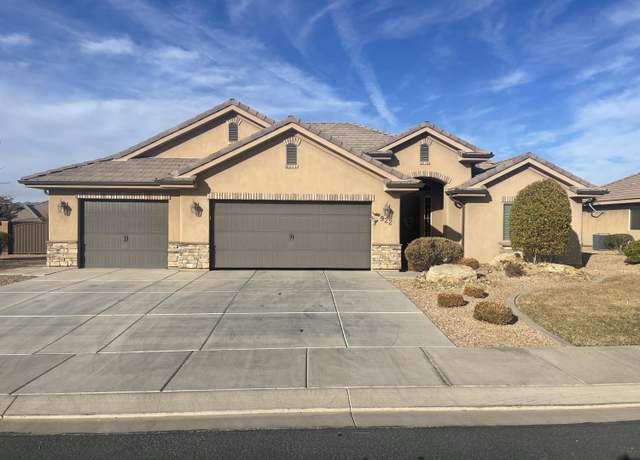 Property at 922 W 4050 S, St George, UT 84790, 4 beds, 2 baths