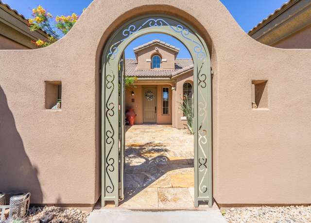 Property at 1007 N Mountainside Ave, Washington, UT 84780, 4 beds, 2 baths
