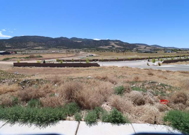 Property at 5268 N Pinnacle Dr, Enoch, UT 84721