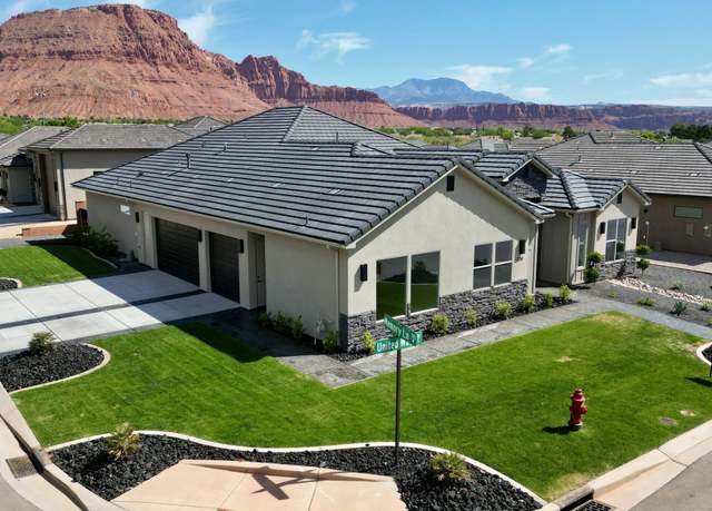 Property at 274 W United Way, Ivins, UT 84738, 4 beds, 3 baths