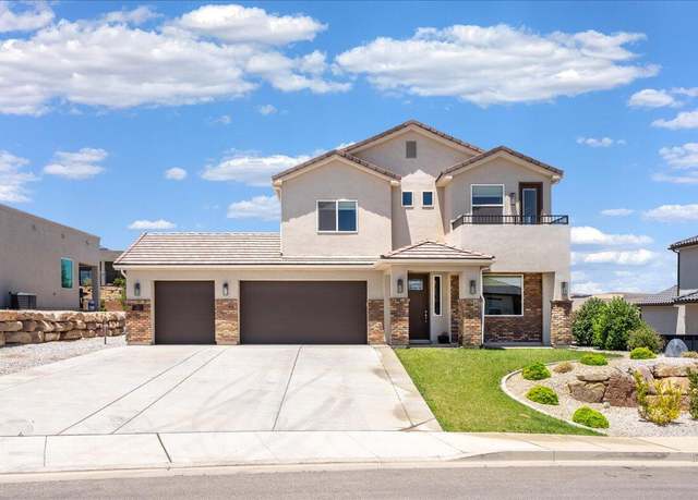 Property at 402 S Cecita Way, St George, UT 84770, 5 beds, 3 baths