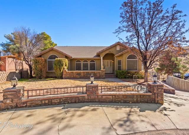 Property at 264 E San Rafael Pl, St George, UT 84790, 4 beds, 5 baths