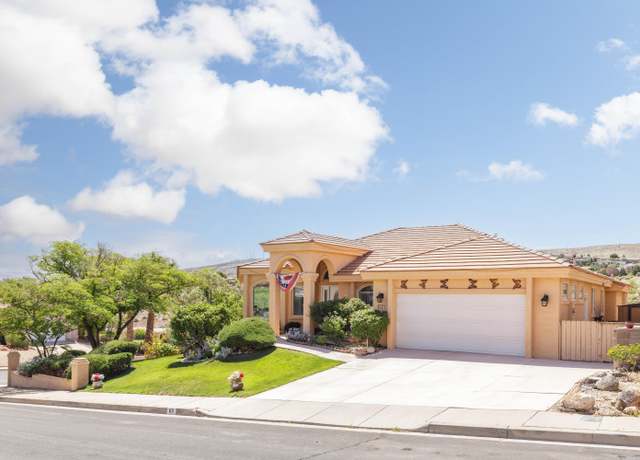 Property at 671 W Crystal Dr, St George, UT 84770, 3 beds, 2 baths