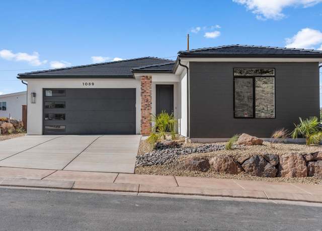 Property at 1089 E Coyote Crest Dr, Washington, UT 84780, 3 beds, 2 baths
