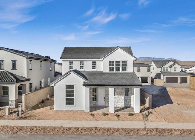Property at 652 W Emerald Point Dr, St George, UT 84790, 3 beds, 3 baths