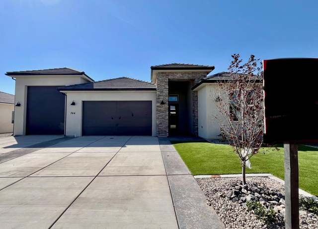 Property at 744 Middle Creek Dr, Washington, UT 84780, 4 beds, 3 baths