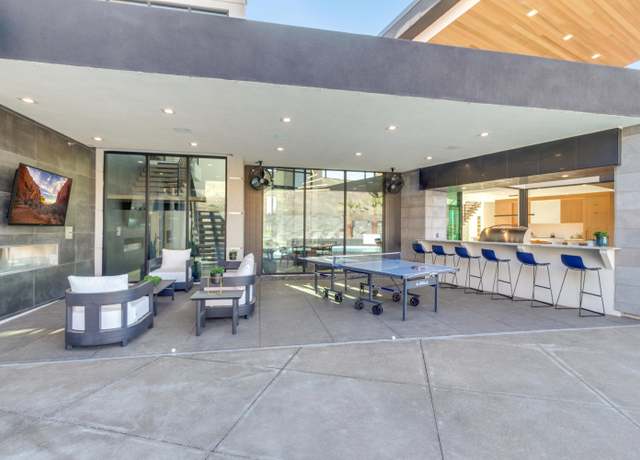 Property at 3653 S Cypress Point Rd, Hurricane, UT 84737, 6 beds, 8 baths