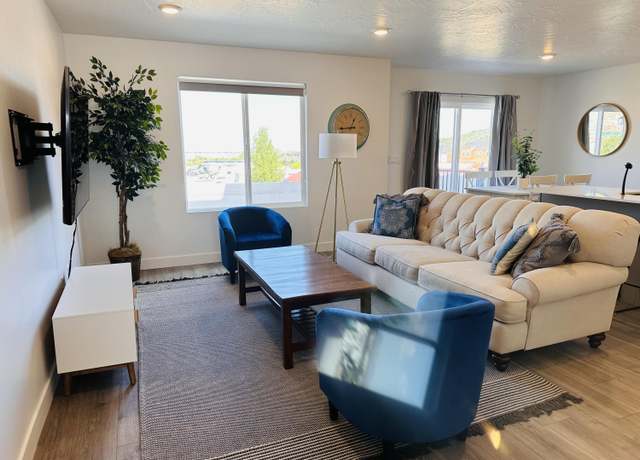 Property at 2944 W Ezra Dr, Cedar City, UT 84720, 4 beds, 3 baths