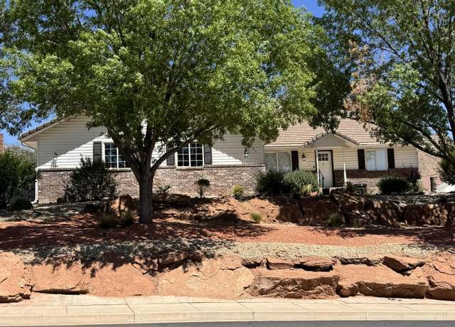 Property at 551 S Terrace Cir, Washington, UT 84780, 4 beds, 2 baths