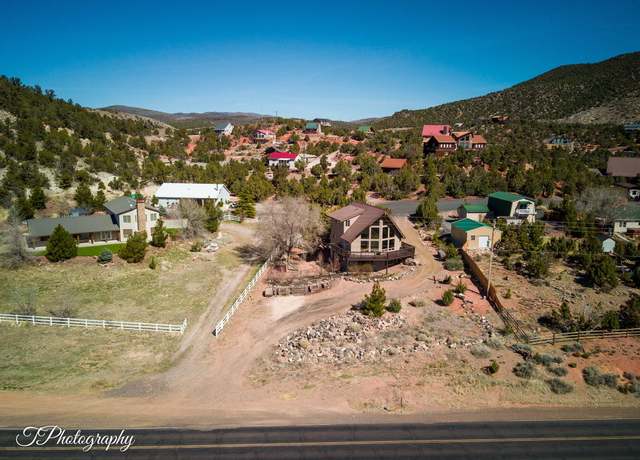 Property at 342 E Foothill Cir, Central, UT 84722, 3 beds, 3 baths