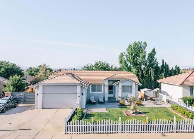 Property at 2294 E 170 N, St George, UT 84790, 6 beds, 3 baths